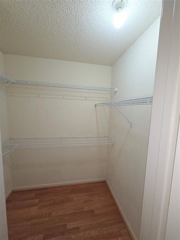 2120 El Paseo Street 2106, Houston, TX 77054