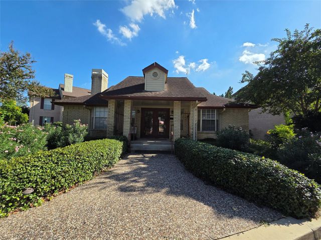2120 El Paseo Street 2106, Houston, TX 77054