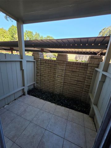 2120 El Paseo Street 2106, Houston, TX 77054