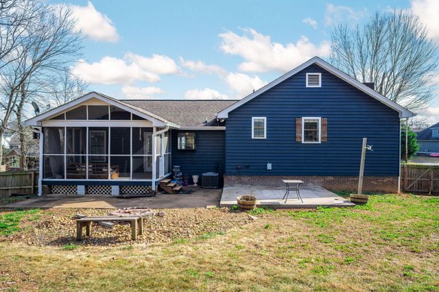 8115 Savannah Hills Drive, Ooltewah, TN 37363