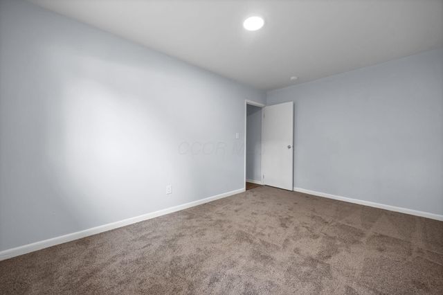 1610 Koebel Road, Columbus, OH 43207