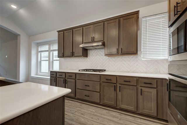 633 Pecan Bottom TRL, Georgetown, TX 78628