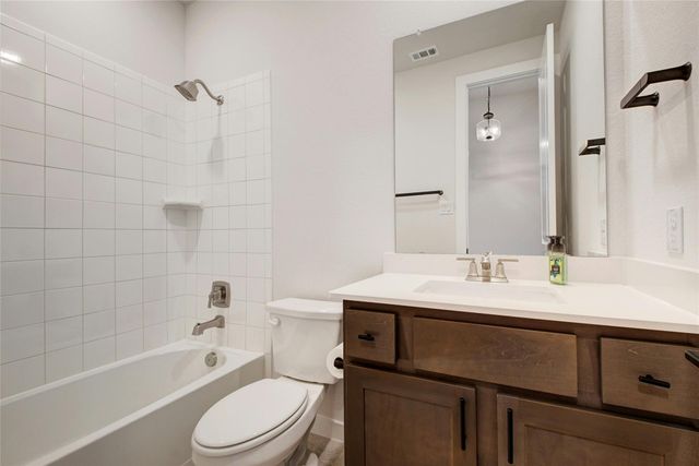633 Pecan Bottom TRL, Georgetown, TX 78628