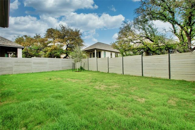 633 Pecan Bottom TRL, Georgetown, TX 78628