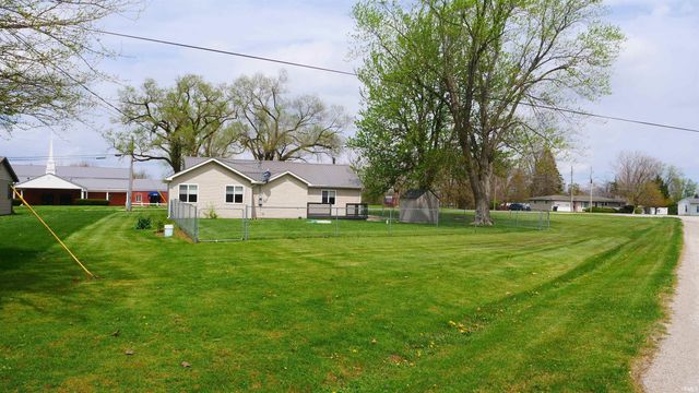 809 W Anderson Road, Churubusco, IN 46723