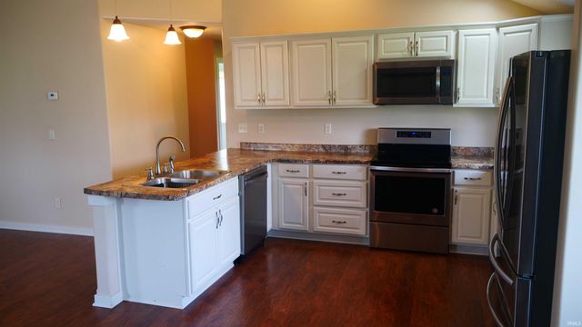 809 W Anderson Road, Churubusco, IN 46723