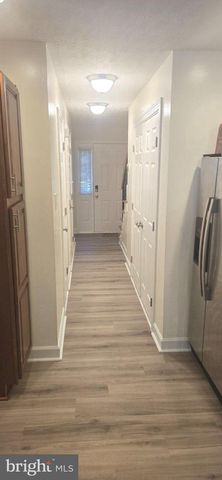 8913 GRANDHAVEN AVE, Upper Marlboro, MD 20772