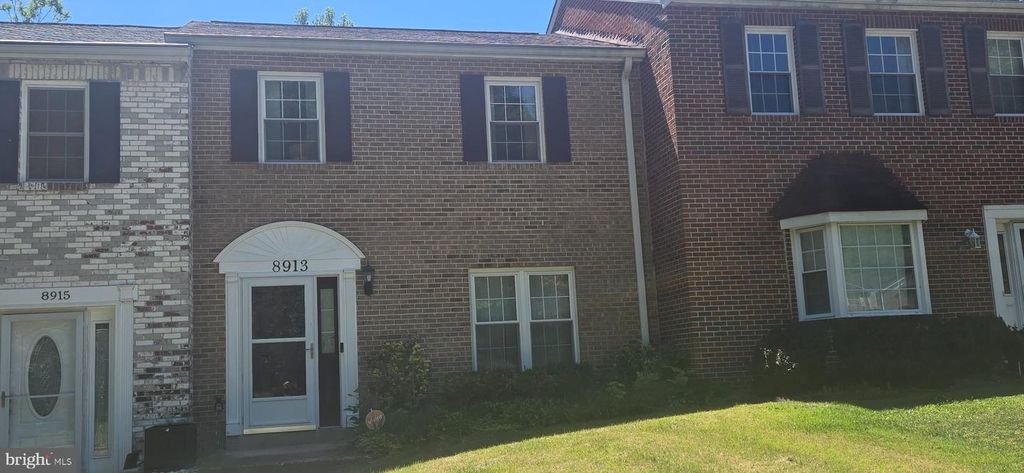 Image 1 of property listing at 8913 GRANDHAVEN AVE, Upper Marlboro, MD 20772