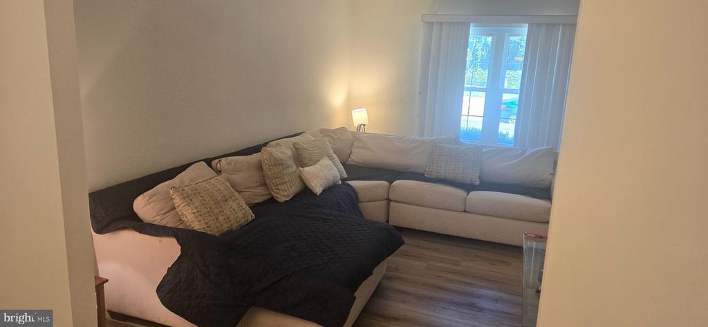 Image 19 of property listing at 8913 GRANDHAVEN AVE, Upper Marlboro, MD 20772