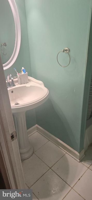 Image 21 of property listing at 8913 GRANDHAVEN AVE, Upper Marlboro, MD 20772