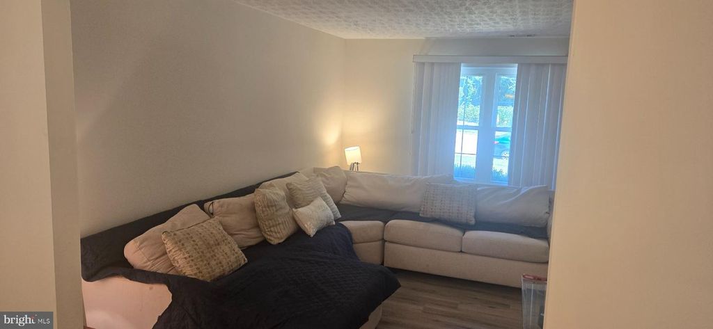 Image 74 of property listing at 8913 GRANDHAVEN AVE, Upper Marlboro, MD 20772