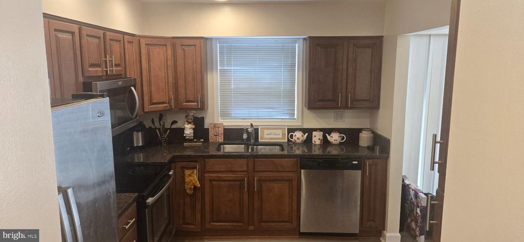 Image 83 of property listing at 8913 GRANDHAVEN AVE, Upper Marlboro, MD 20772
