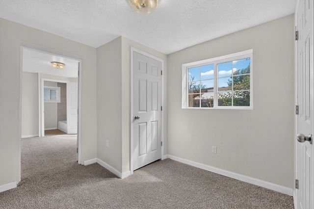 3129 Mares Road SW, Albuquerque, NM 87105
