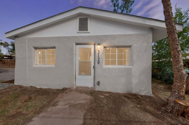 3129 Mares Road SW, Albuquerque, NM 87105