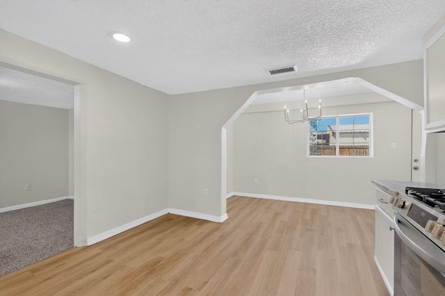 3129 Mares Road SW, Albuquerque, NM 87105