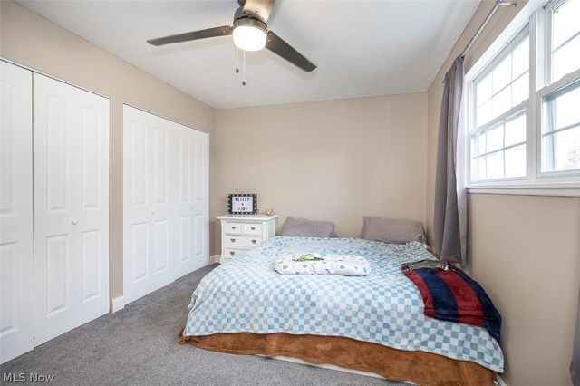 926 Sherwood Drive, Elyria, OH 44035