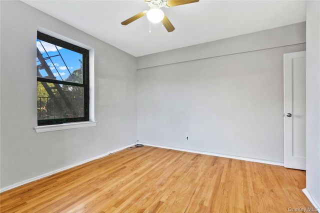 138-18 28th Road 2F, Flushing, NY 11354