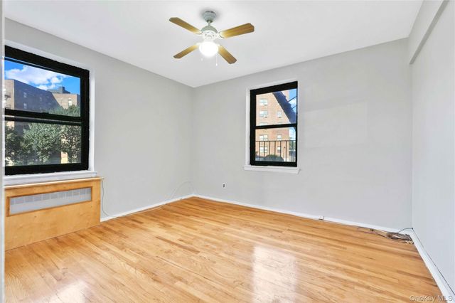 138-18 28th Road 2F, Flushing, NY 11354
