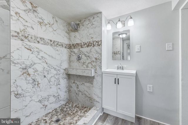 773 W MAIN ST, Stanley, VA 22851