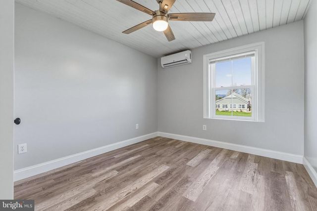 773 W MAIN ST, Stanley, VA 22851