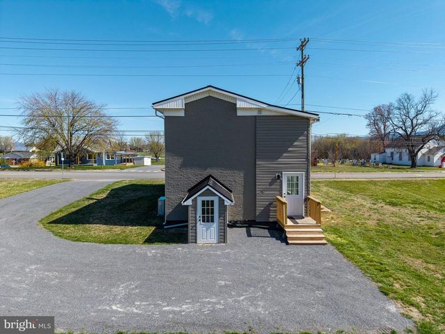 773 W MAIN ST, Stanley, VA 22851