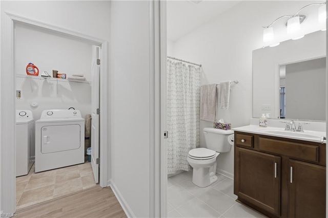 301 Cathedral ST, Smithfield, VA 23430