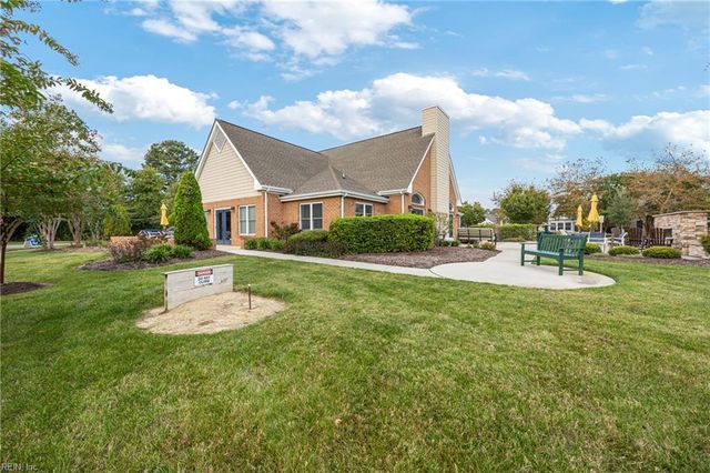301 Cathedral ST, Smithfield, VA 23430
