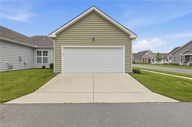 301 Cathedral ST, Smithfield, VA 23430