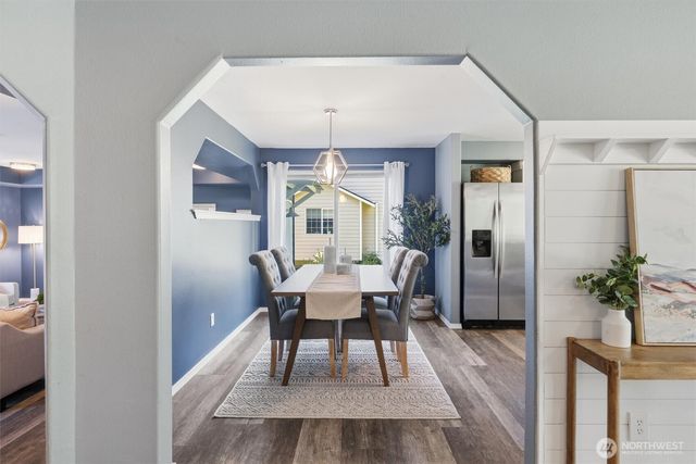 1586 Poplar Lane, Camano Island, WA 98282