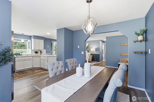 1586 Poplar Lane, Camano Island, WA 98282