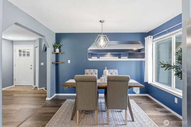 1586 Poplar Lane, Camano Island, WA 98282