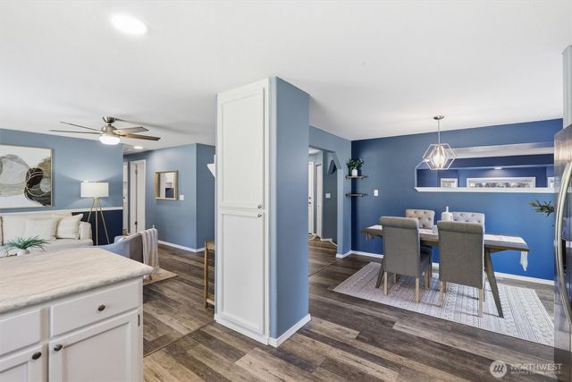 1586 Poplar Lane, Camano Island, WA 98282