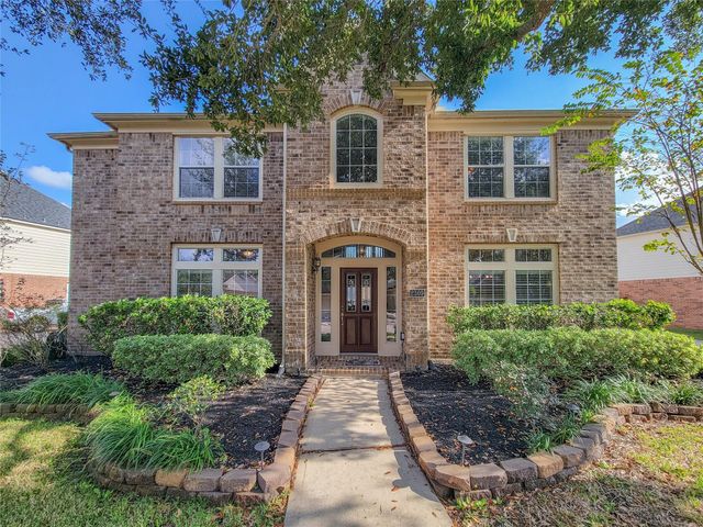 2309 Echo Harbor Drive, Pearland, TX 77584