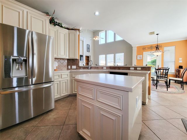 2309 Echo Harbor Drive, Pearland, TX 77584