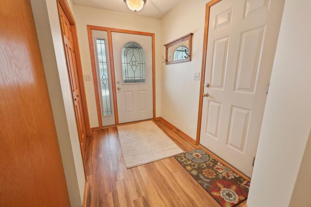 828 Aspen Circle, Waite Park, MN 56387