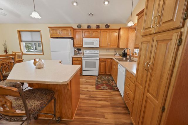 828 Aspen Circle, Waite Park, MN 56387