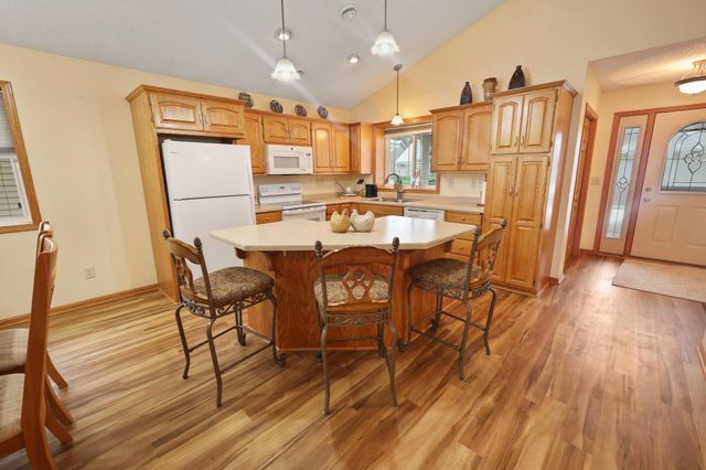 828 Aspen Circle, Waite Park, MN 56387