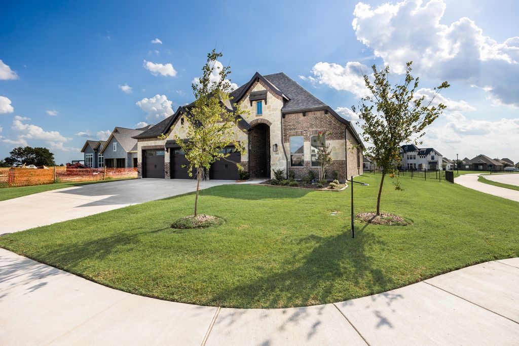 204 Links Court, Heath, TX 75126