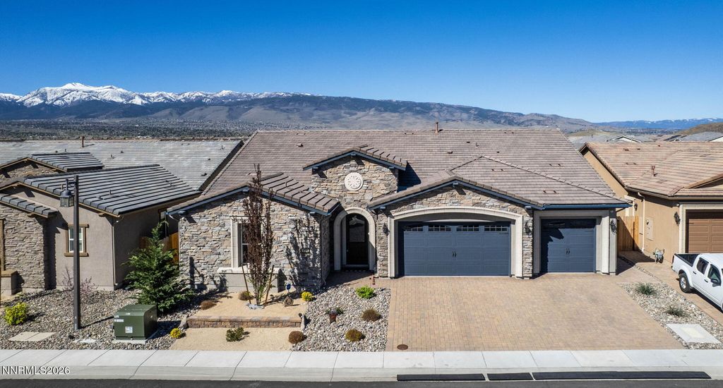 9709 Terraspar Street, Reno, NV 89521