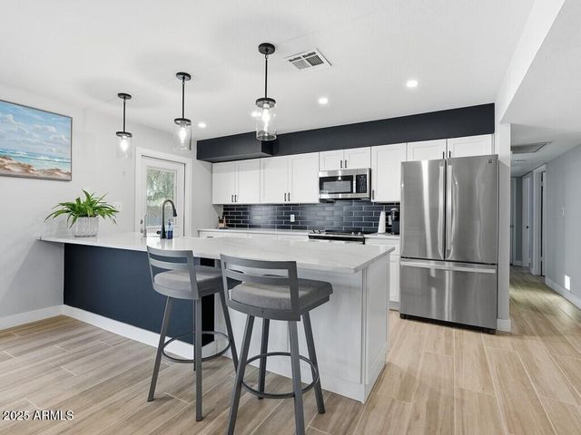 5335 S SIESTA Lane, Tempe, AZ 85283