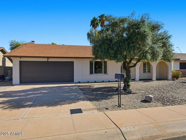 5335 S SIESTA Lane, Tempe, AZ 85283