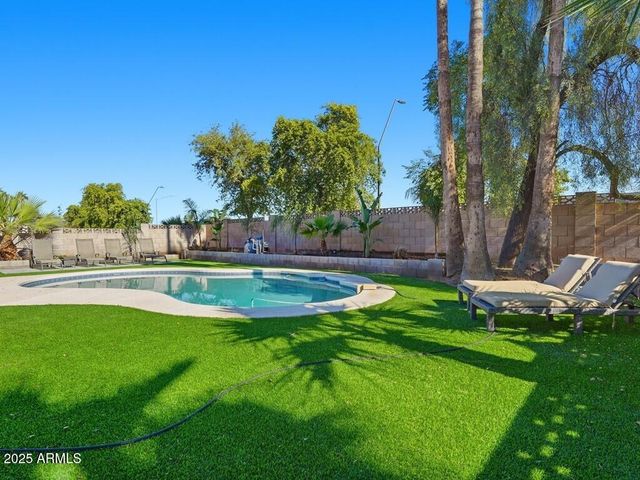5335 S SIESTA Lane, Tempe, AZ 85283