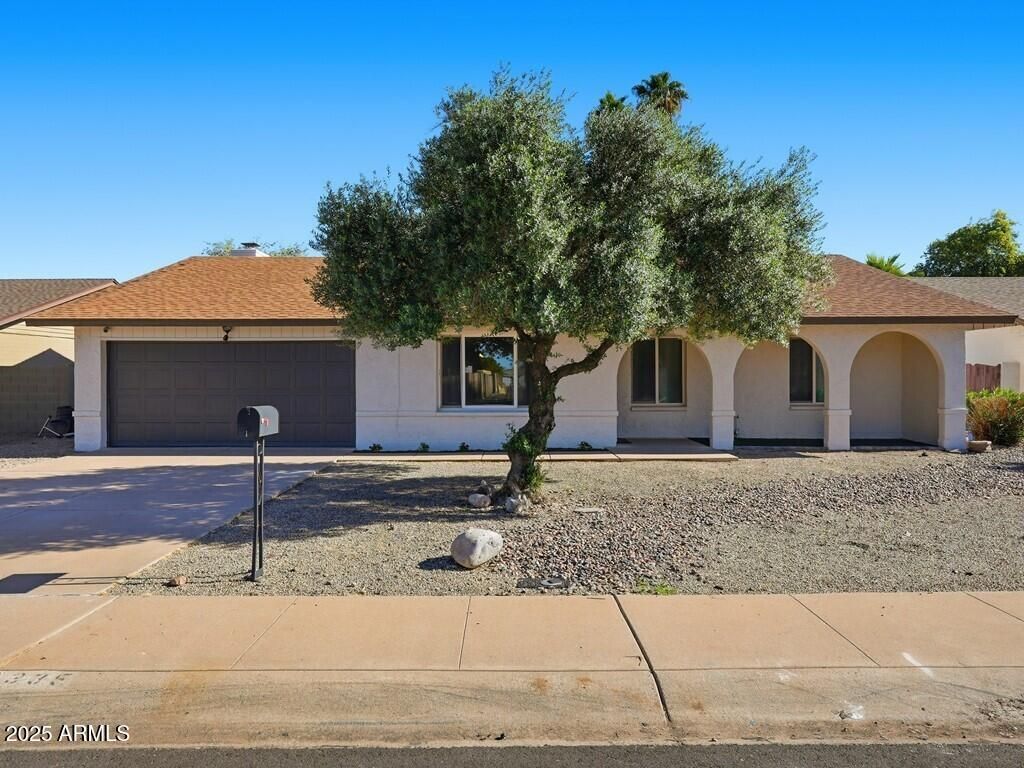 5335 S SIESTA Lane, Tempe, AZ 85283