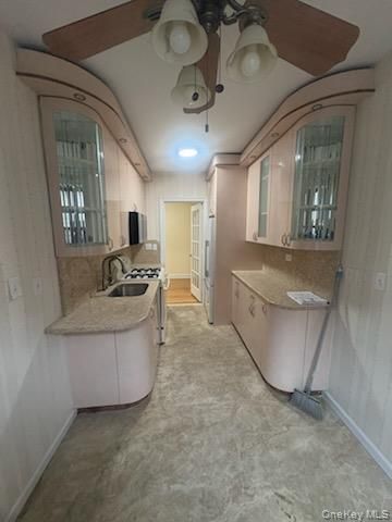 65-38 Booth Street 2F, Rego Park, NY 11374