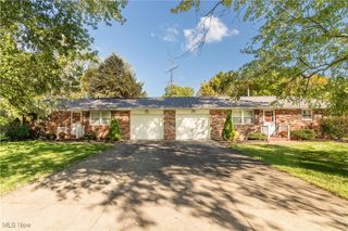 5415 Huckleberry Street NW, North Canton, OH 44720