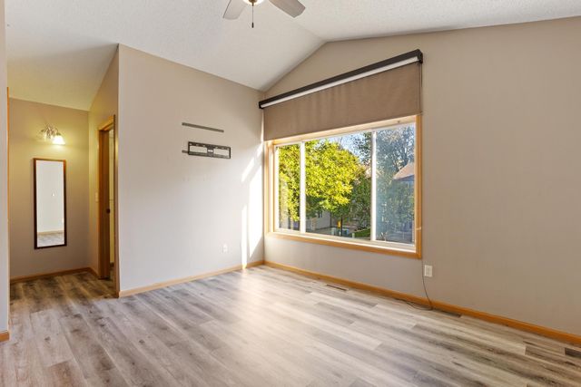 1200 Willow Trail, Farmington, MN 55024