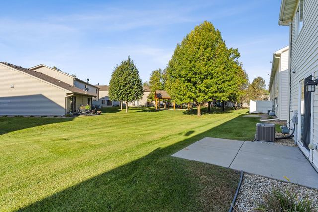 1200 Willow Trail, Farmington, MN 55024