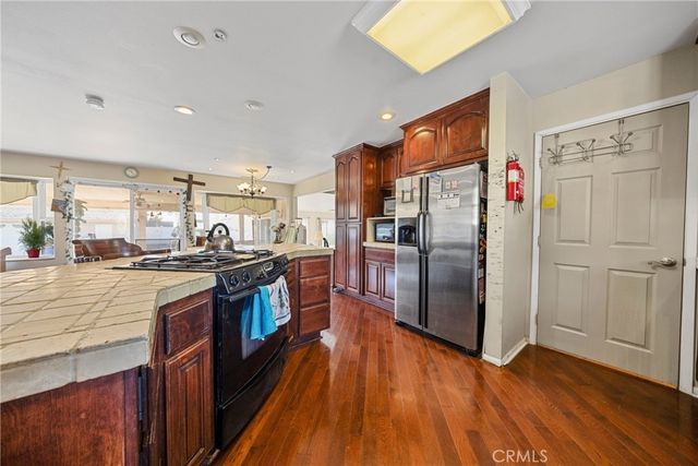 1607 Echo Drive, San Bernardino, CA 92404