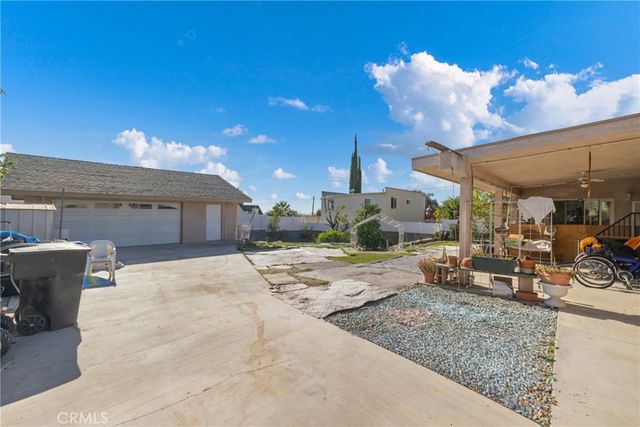 1607 Echo Drive, San Bernardino, CA 92404