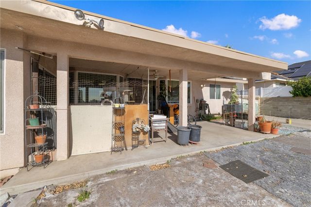 1607 Echo Drive, San Bernardino, CA 92404